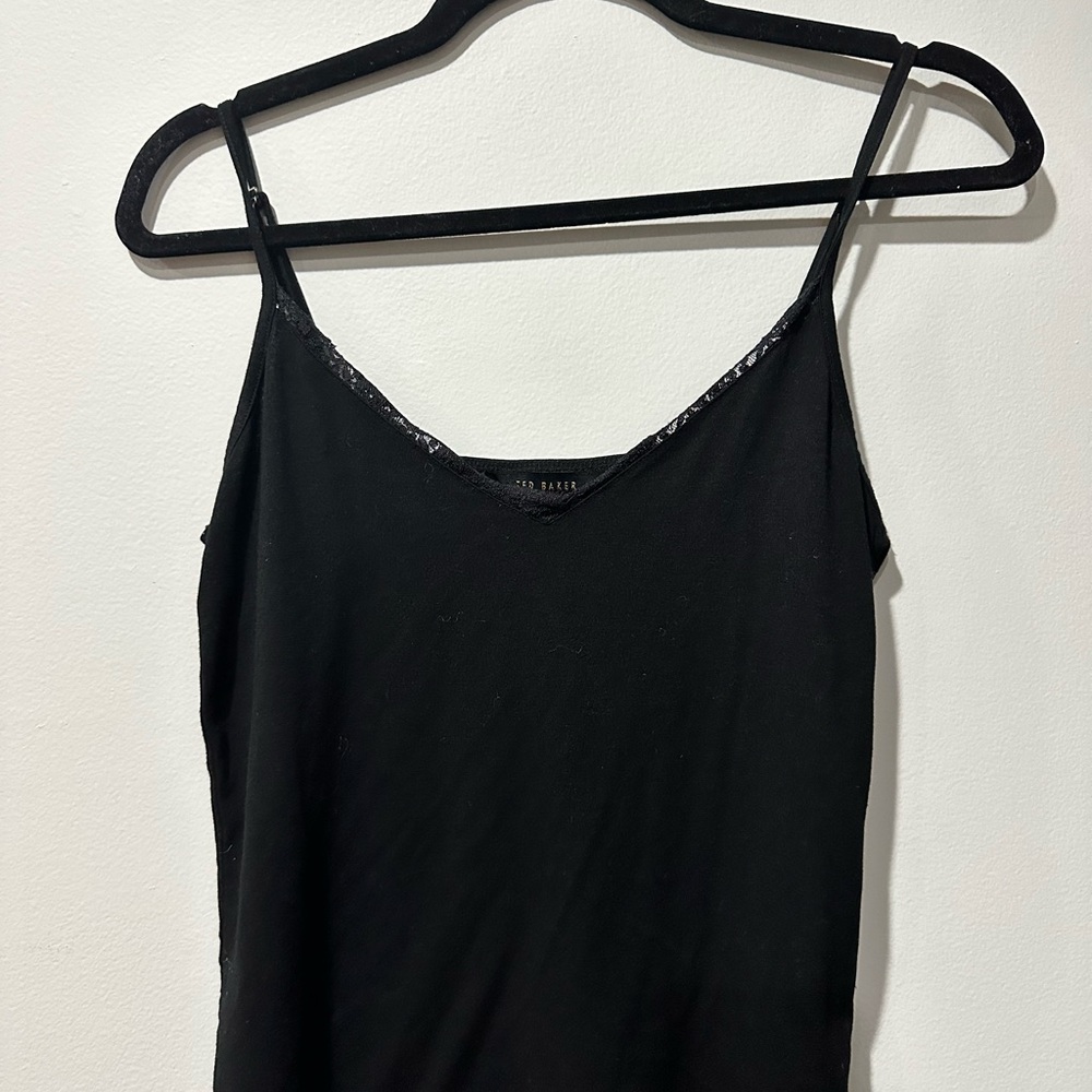 💕4 for $12 Sale!💕 Black Ted Baker Cami